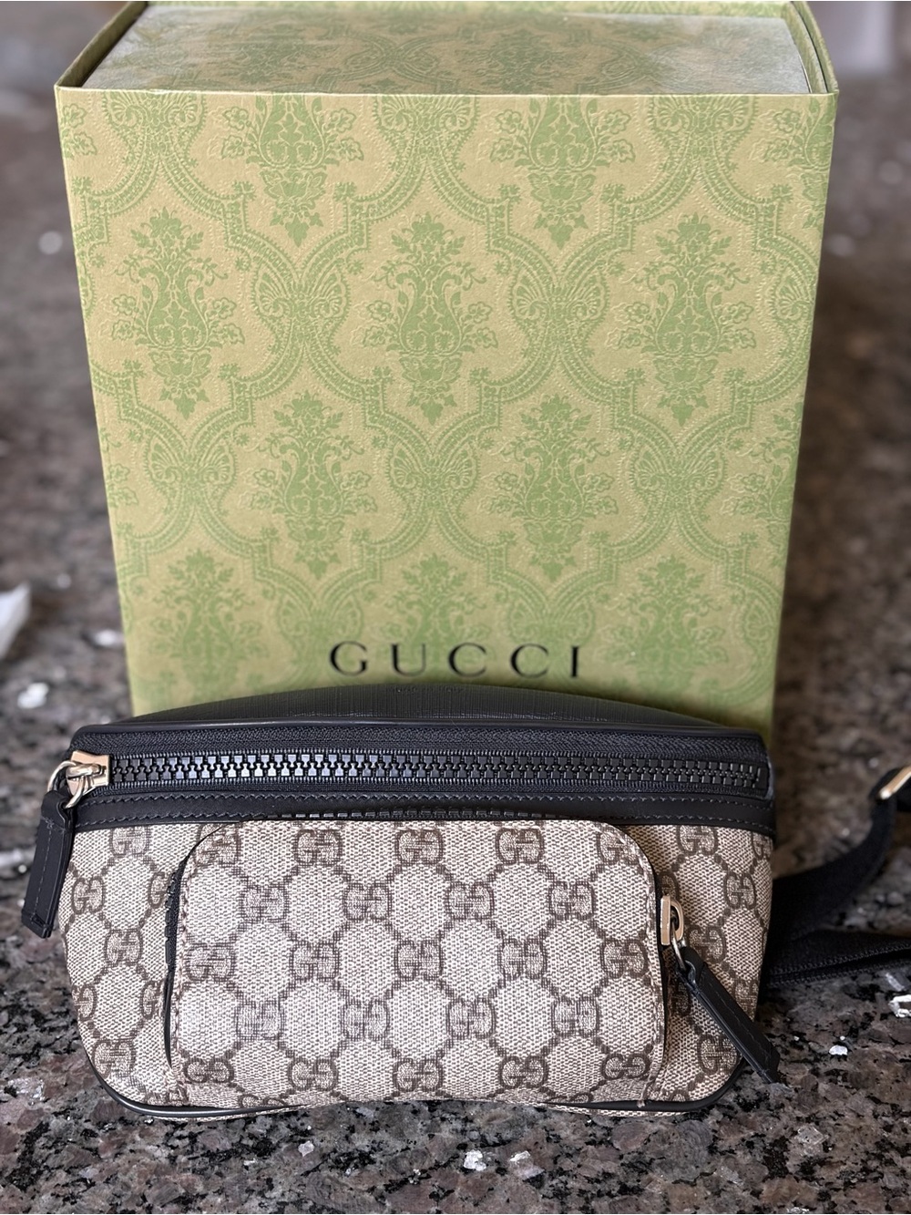 Gucci Beige GG Supreme Crossbody Belt Bag with Black Trim